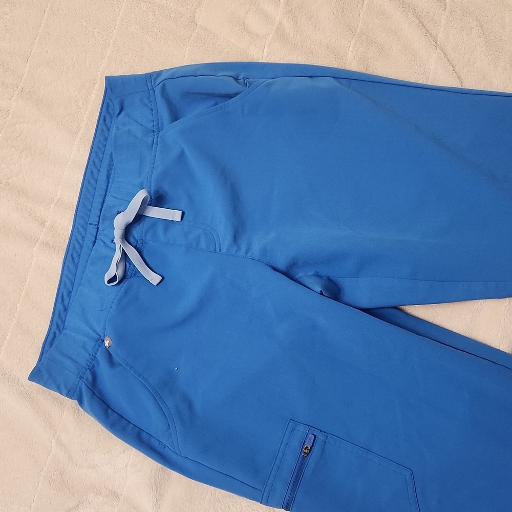 FIGS Zamora joggers